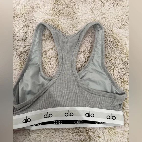 Alo women’s grey ribbed bra - Picture 3 of 3